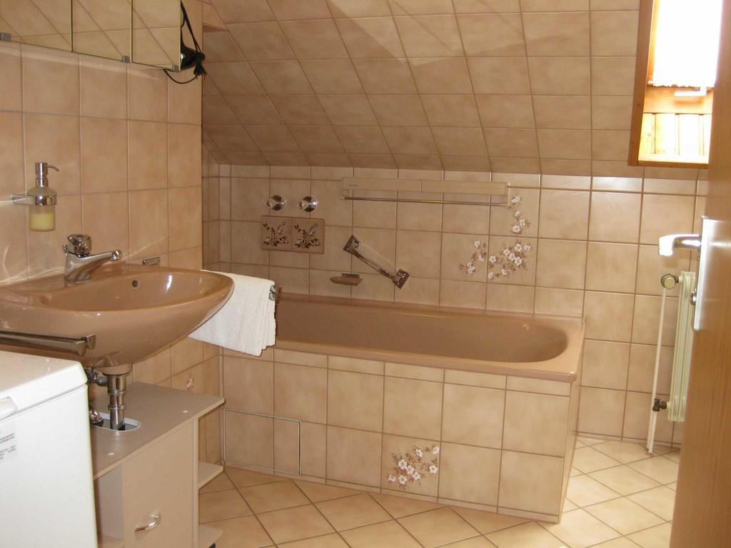 Haus Rehblick Apartamento Bräunlingen Exterior foto