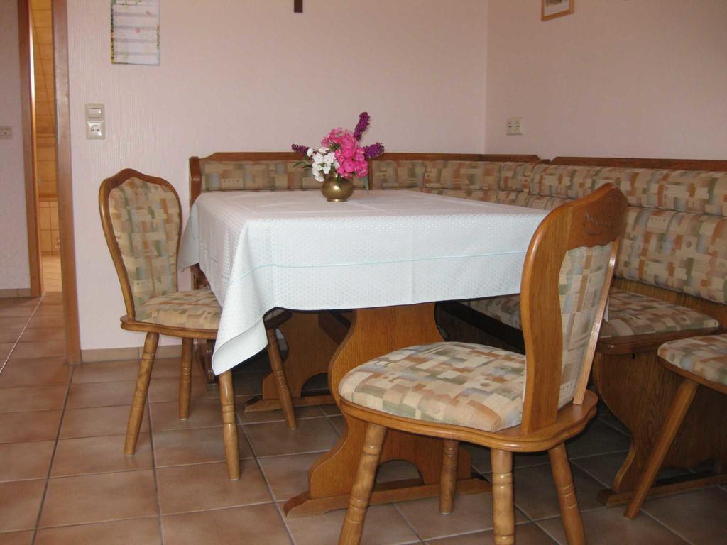 Haus Rehblick Apartamento Bräunlingen Exterior foto
