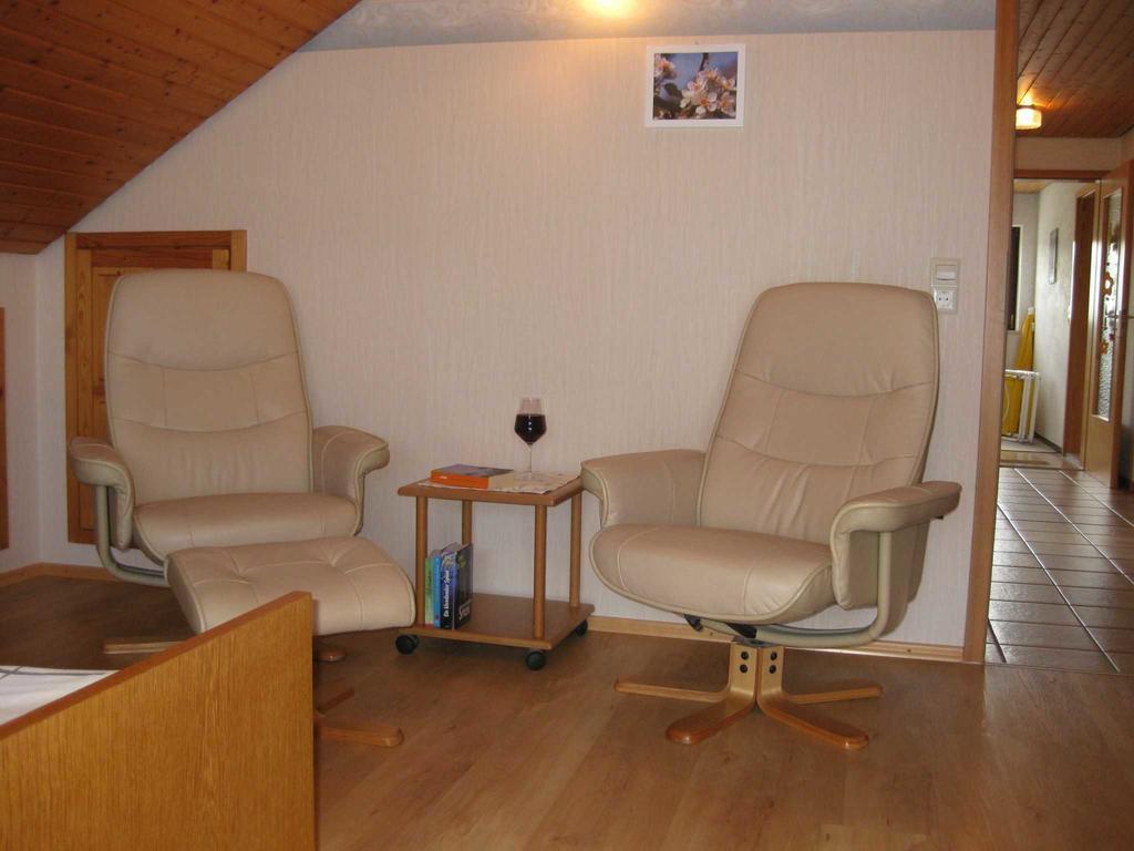 Haus Rehblick Apartamento Bräunlingen Exterior foto